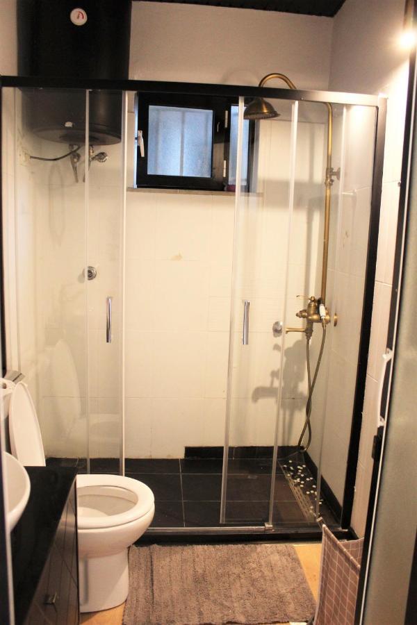 Entire Serviced Apartment With A Beautiful View Tiranë Luaran gambar